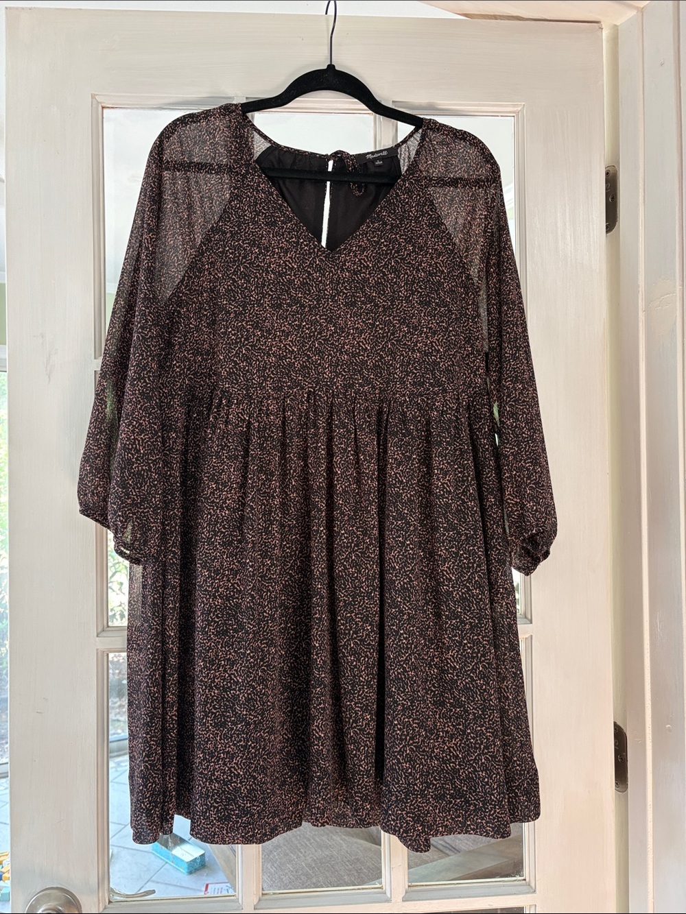 Madewell Black and Burgundy Long Sleeve V-Neck Babydoll Dress
